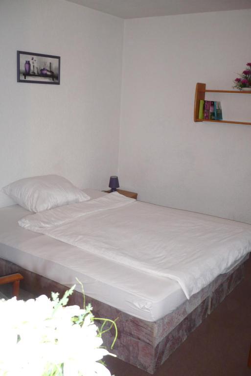 Gaststaette & Pension Jiedlitz Burkau Habitación foto